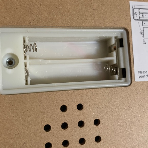 Melissa & Doug Wooden Doorbell House - Picture 11 of 12